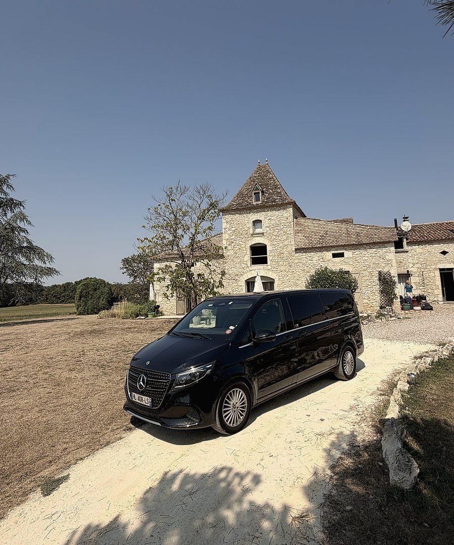 Van outside a private estate on Île de Ré